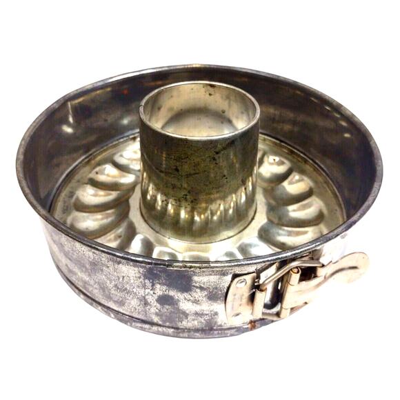 Vintage Springform Bunt Cake Pan 2 Piece Germany Made Country Kitchen Farmhouse - Picture 2 of 9